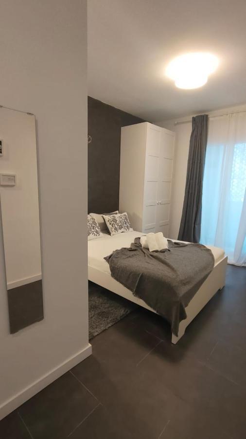 Small And Cozy Rooms - G10 발렌시아 외부 사진
