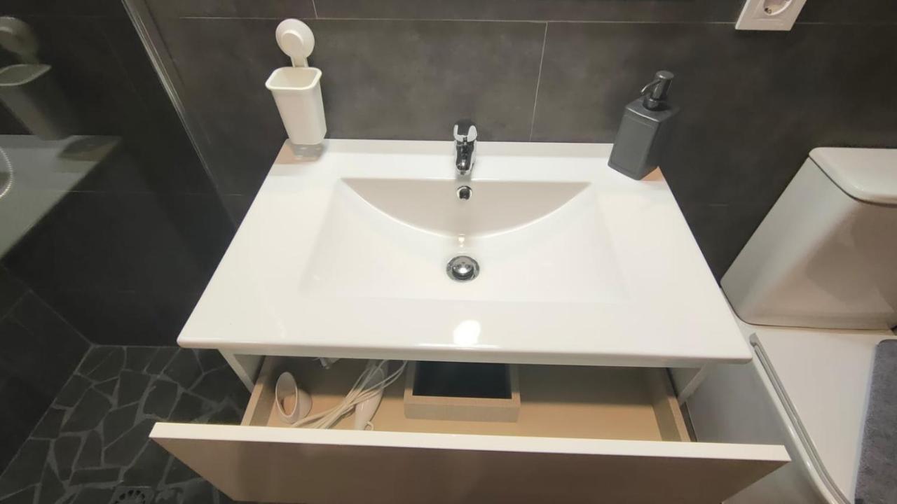Small And Cozy Rooms - G10 발렌시아 외부 사진